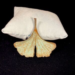 Ginko Leaf Brooch/pendant.